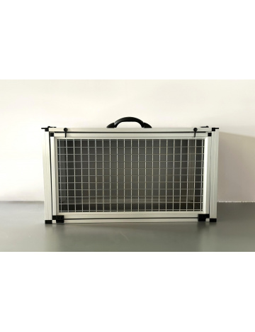 Prepravný box s výklopnou prednou stenou