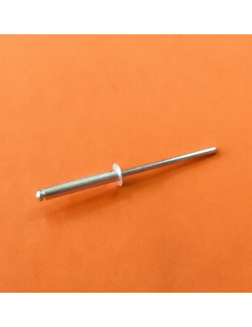 Trhacie nity (3,2 x 20mm štandard)